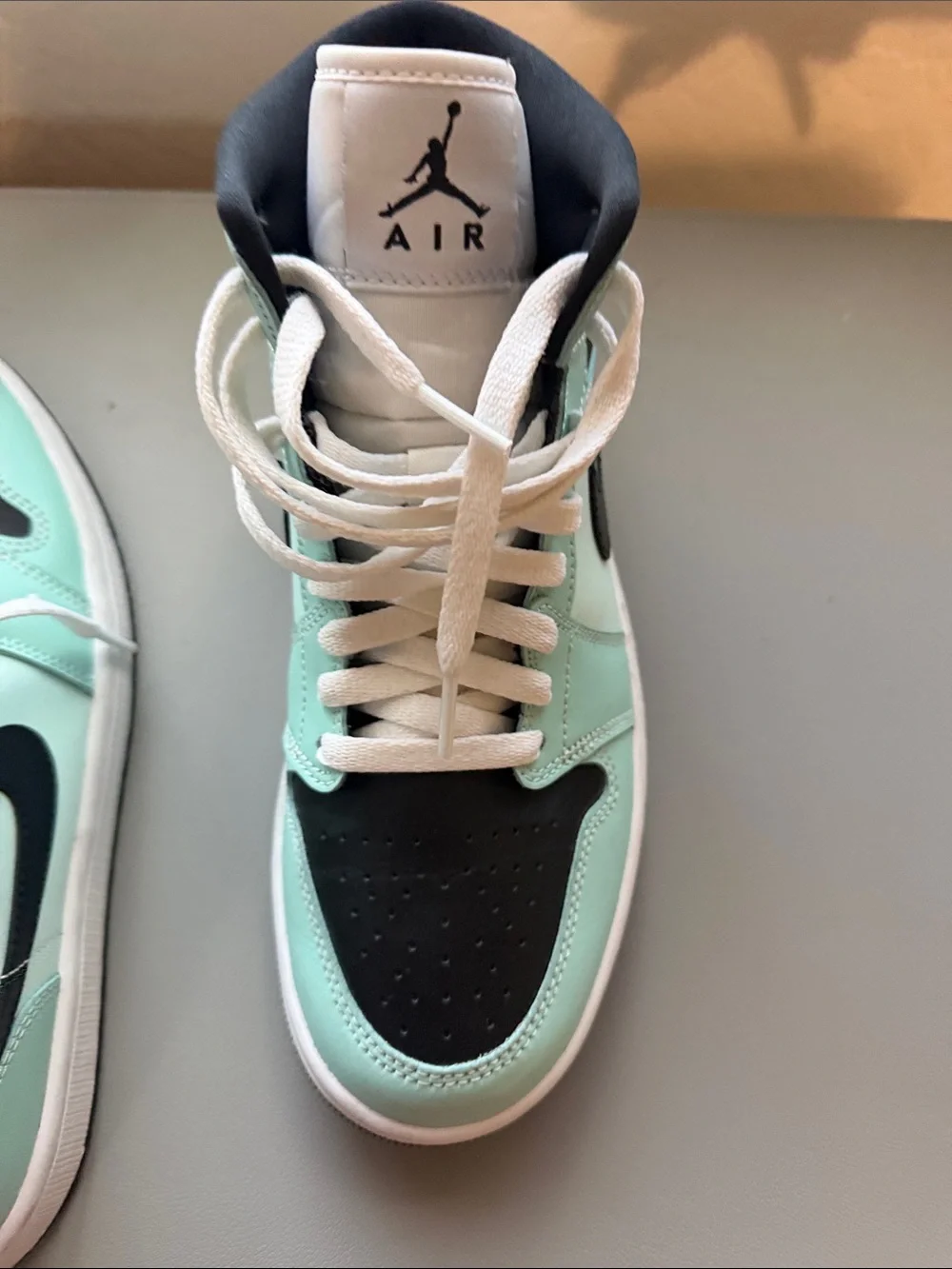 Nike Air Jordan 1 Mid Mint, Black & White